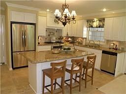 4th image of 406 Fieldcreek Dr