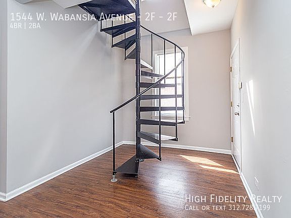 3rd image of 1544 W Wabansia Ave APT 2F