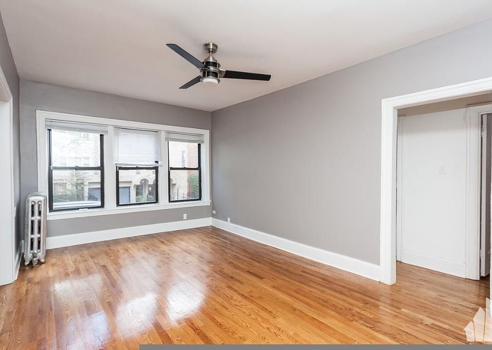 1st image of 632 W Stratford Pl APT 2