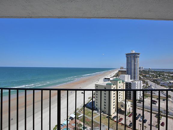 3rd image of 2555 S Atlantic Ave APT 1706