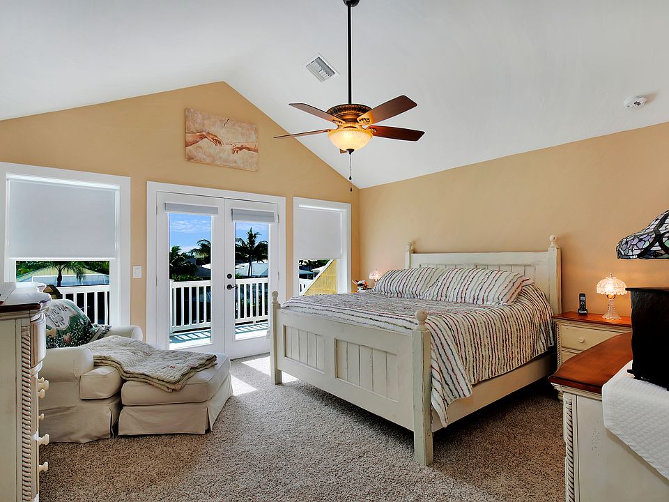 1st image of 429 Palermo Cir