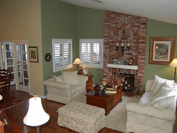 3rd image of 503 Stoney Peak Ct