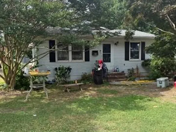 205 E Walnut St, Delmar, MD 21875