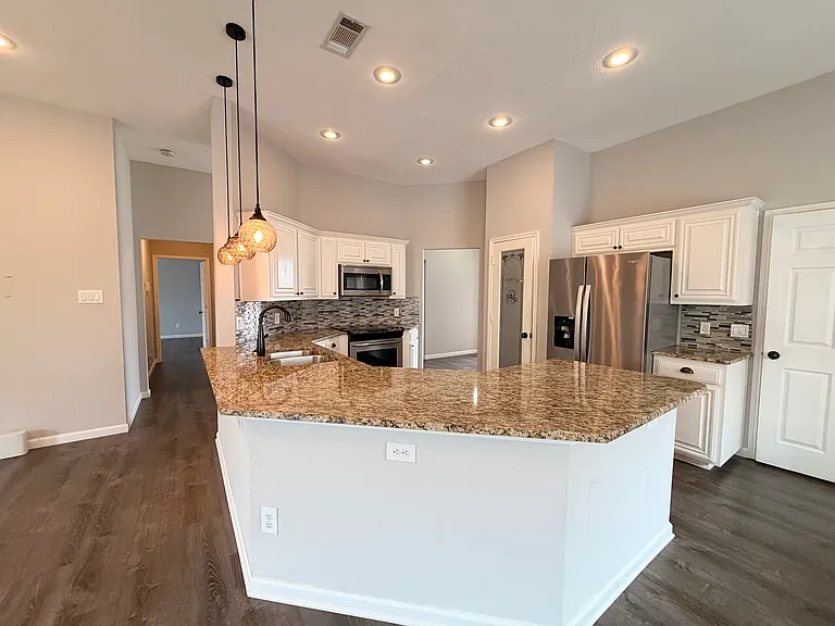 2002 Sword Fish Dr — Photo 5