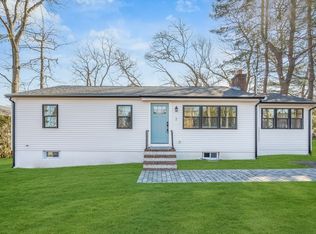 2 Leclair St, North Reading, MA 01864