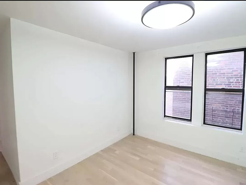 2nd image of 137 W 137th St APT 3C