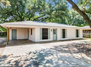 127 Collins Dr, Lafayette, LA 70520