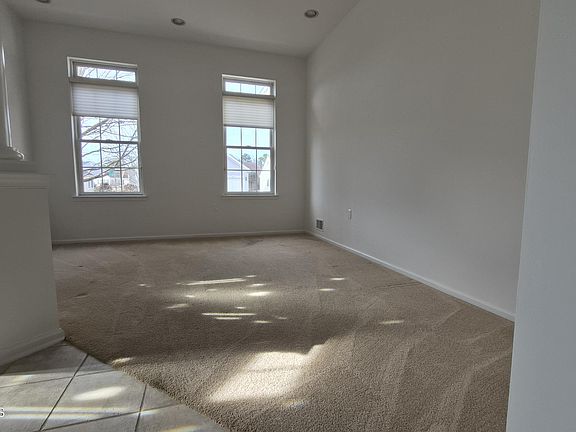 4th image of 6 Saint Andrews Road