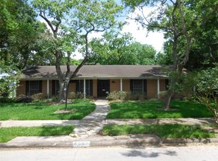 4903 Braesvalley Dr, Houston, TX 77096