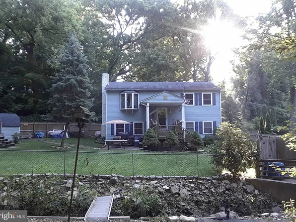 1641 Winter Ave, Langhorne, PA 19047