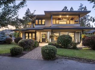 19062 Mount McLoughlin Ln, Bend, OR 97703