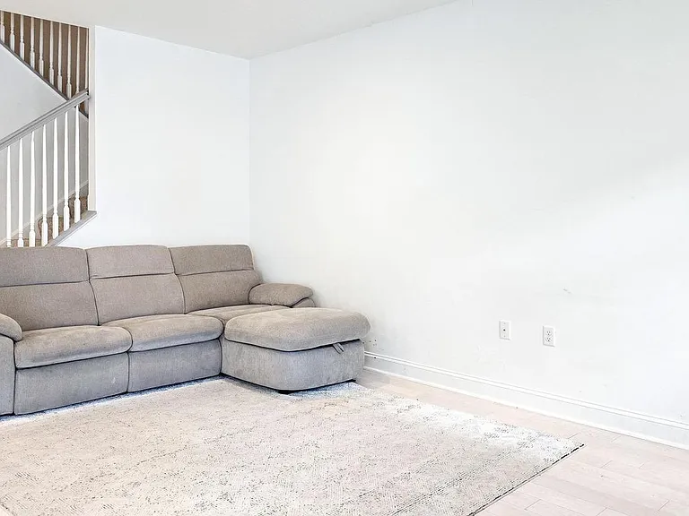 15 Summer Ln — Photo 13