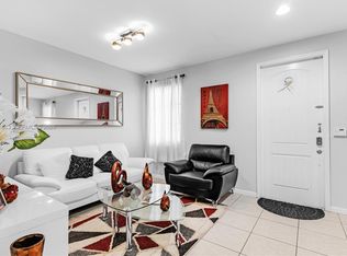 Mandarin Lakes, Homestead, FL 33032