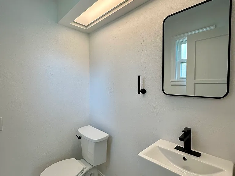 Guest Half Bath