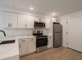 36 N 40th St FLOOR 2, Philadelphia, PA 19104