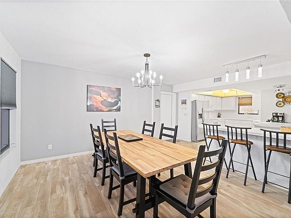 2nd image of 10880 Highland AVE