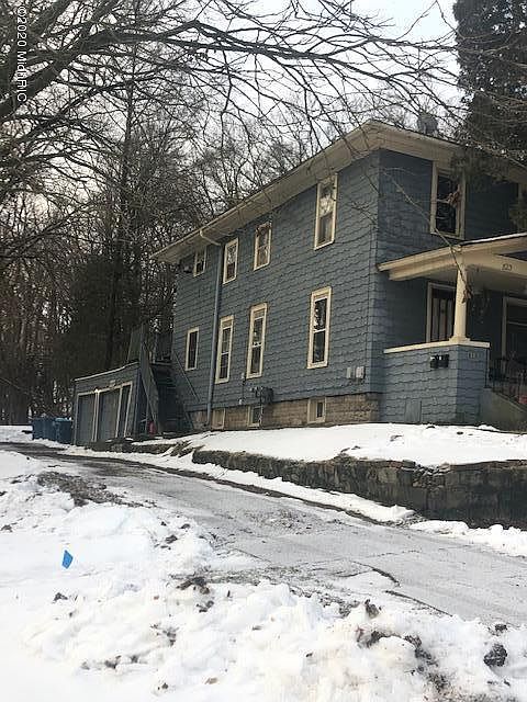 2nd image of 823 Wheaton Ave