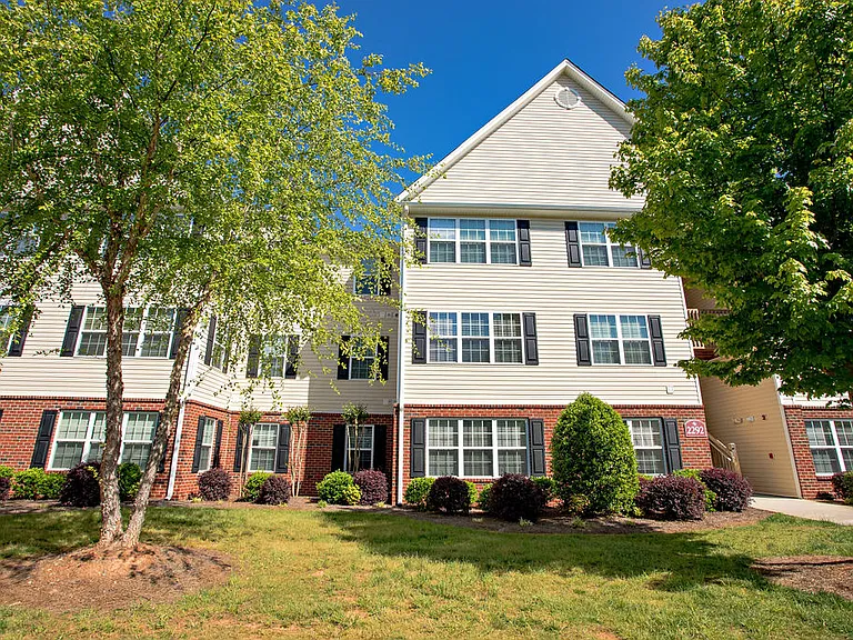 Providence Pointe — Photo 26