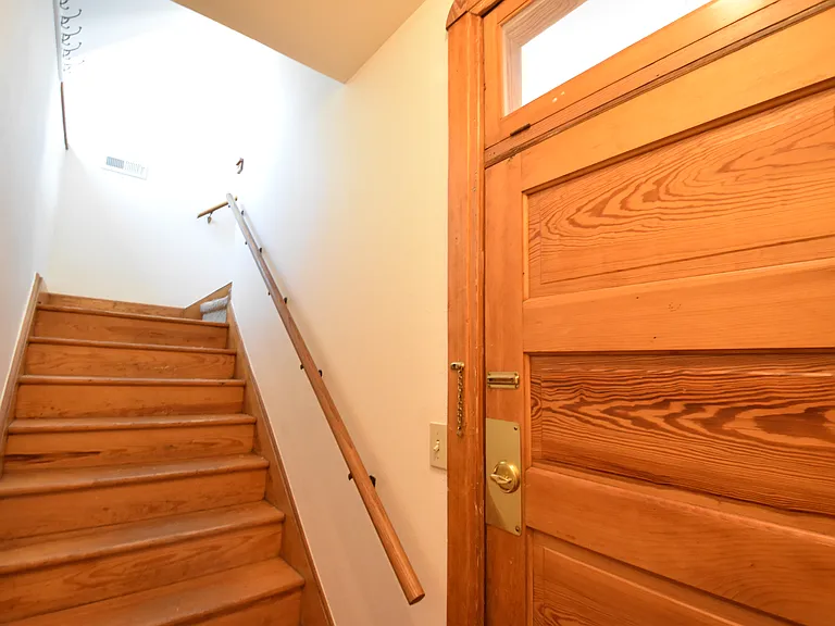 1929 Walnut St #3 — Photo 17