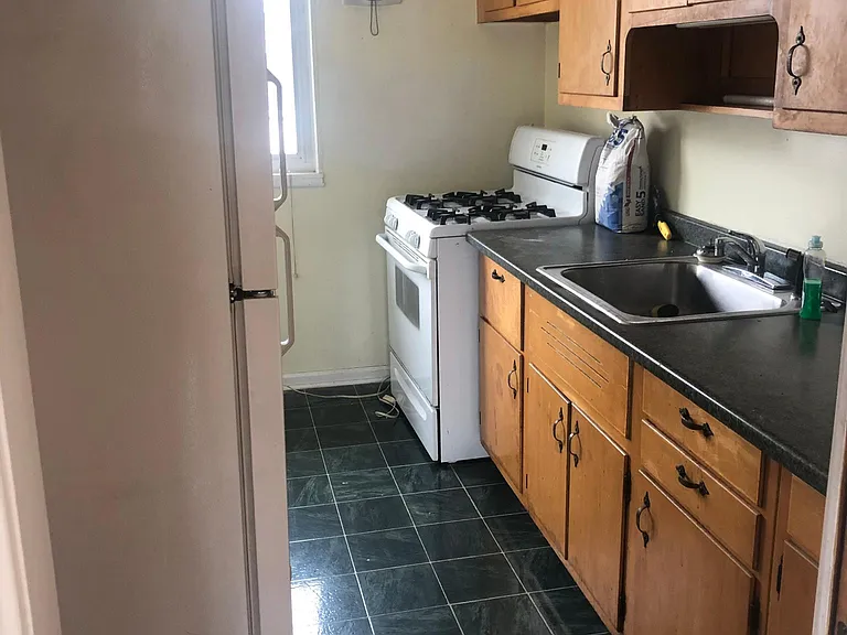 824 W 4th St #824 — Photo 10