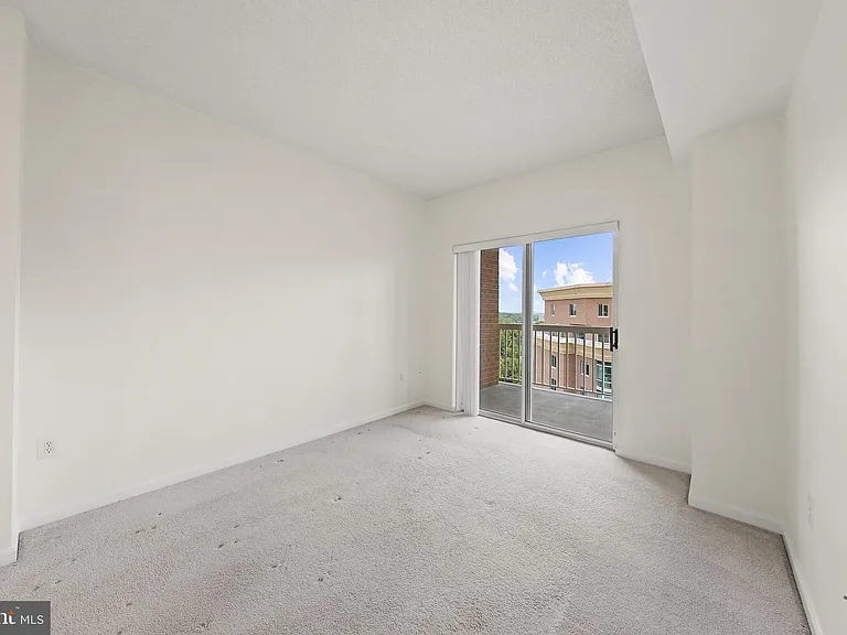 3101 N Hampton Dr #1614 — Photo 8