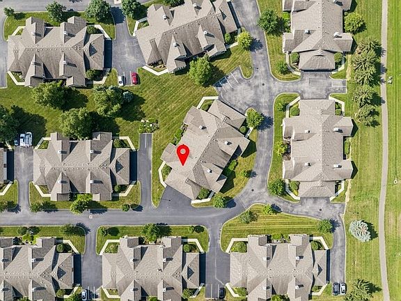 3rd image of 441 Charles Spring Dr