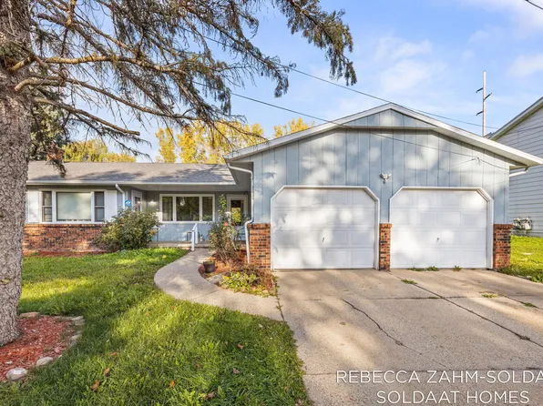 4114-4116 Norman Dr SE, Grand Rapids, MI 49508