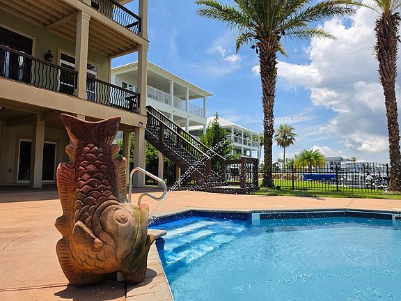 5th image of 26858 Martinique Dr