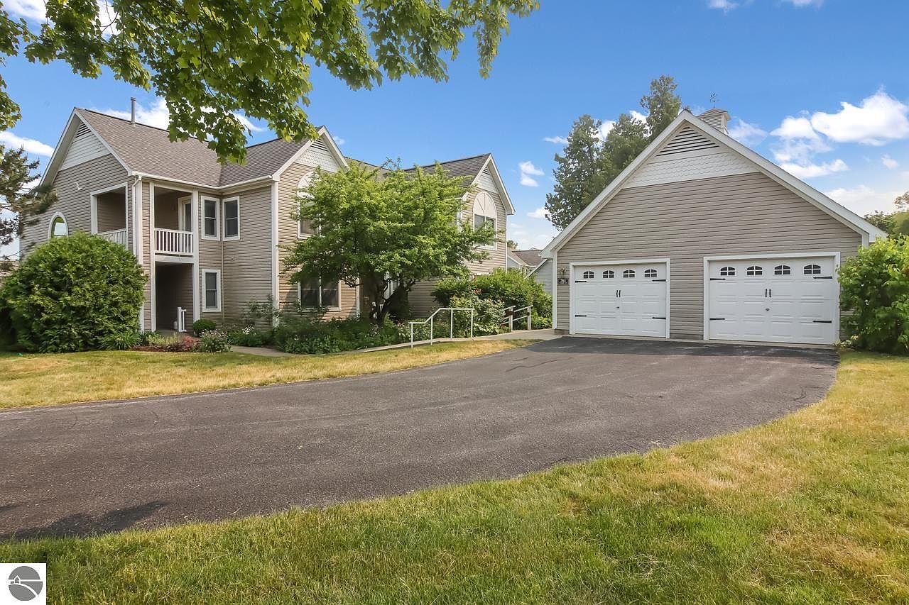 761 N Deer Path Trl 35, Suttons Bay, MI 49682 Zillow