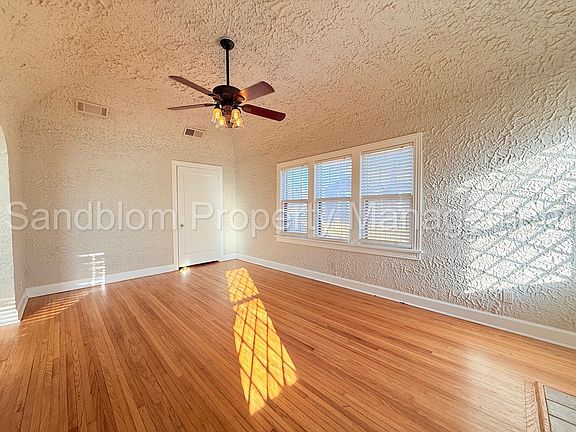 3rd image of 1212 S Allegheny Ave