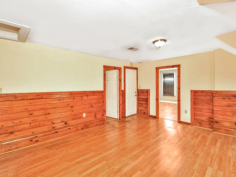 10 Milton St #2 — Photo 5