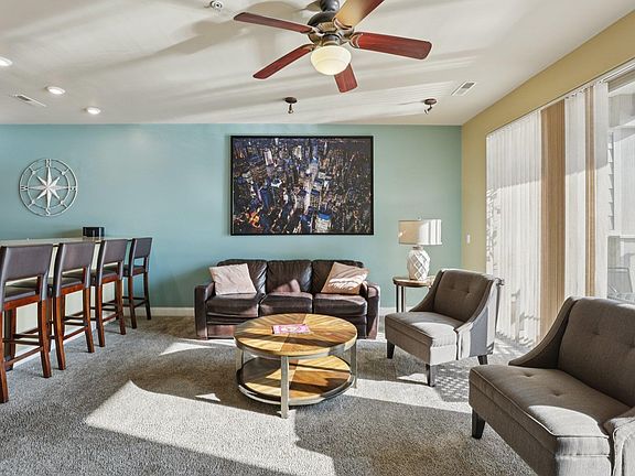 5th image of 680 E Hiawatha Dr #419