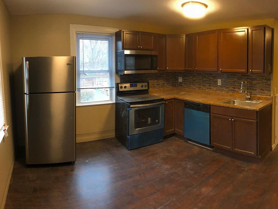 1st image of 51 Levant Ave
