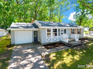 3946 Wyoming Ave SW, Wyoming, MI 49519