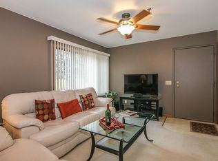 528 W Main St, Sun Prairie, WI 53590