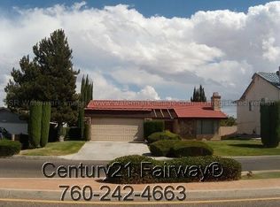 13707 Burning Tree Dr, Victorville, CA 92395