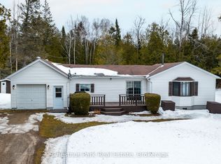 187 Warner Bay Rd, Northern Bruce Peninsula, ON N0H2R0