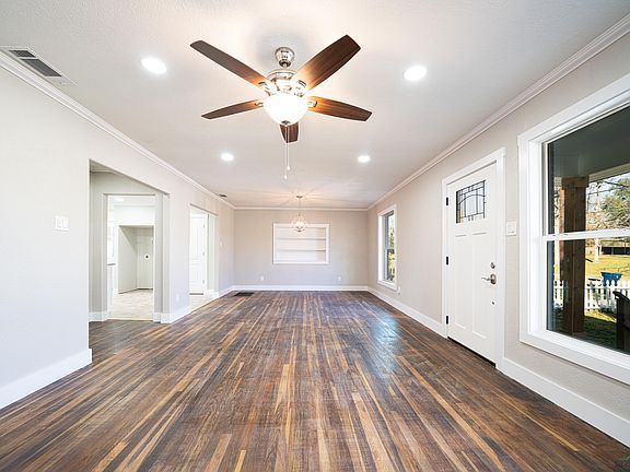 4th image of 700 E Bean Ave