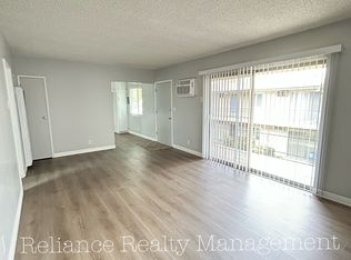 115 Hurlbut St #T, Pasadena, CA 91105