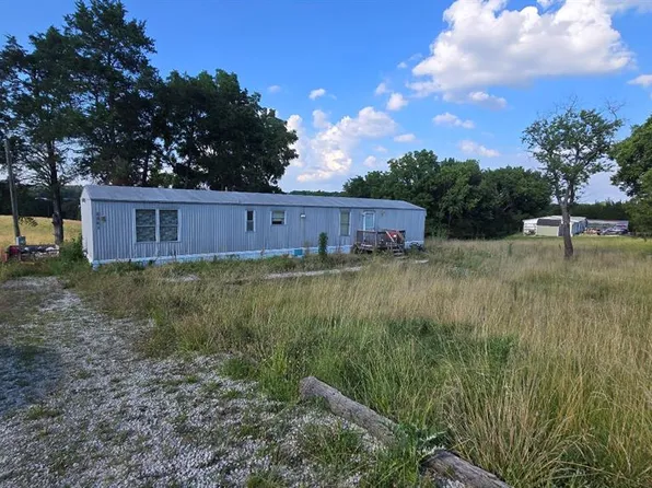 8861 Shur Lee Ln, Dittmer, MO 63023