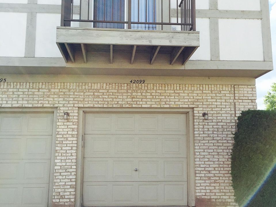 1st image of 42099 Queen Victoria Ct