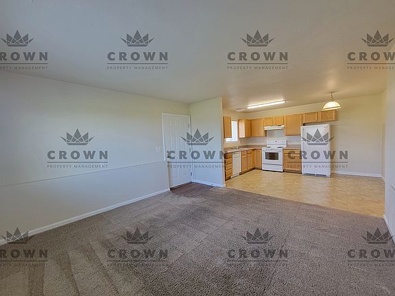 4th image of 218 Country West Rd Unit D