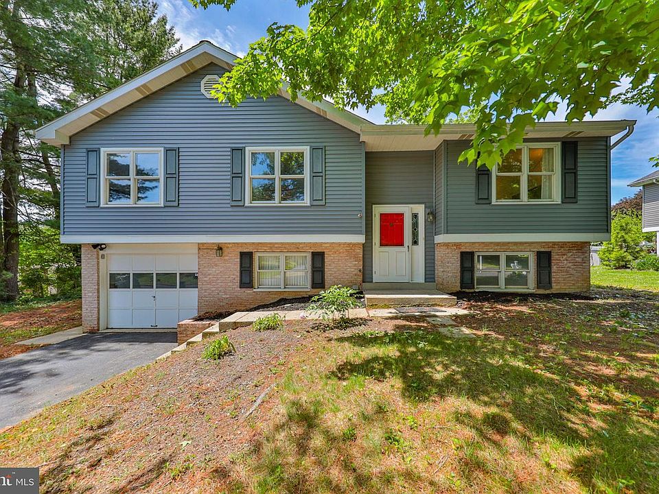 1st image of 203 Cathy Ann Dr