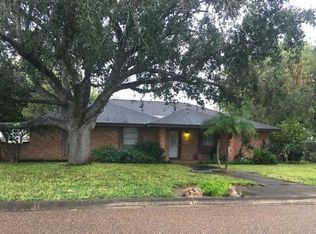 2113 Citrus Dr, Weslaco, TX 78596