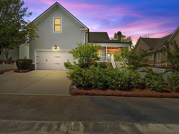 3rd image of 711 Big Holley Drive