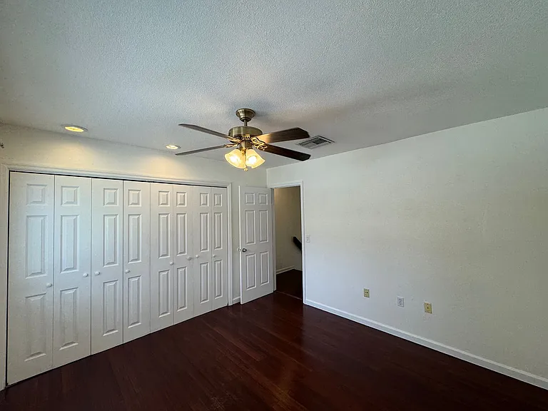 6061 Windhover Dr #10-D10 — Photo 16
