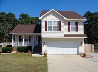 308 Somerset Dr, Raeford, NC 28376