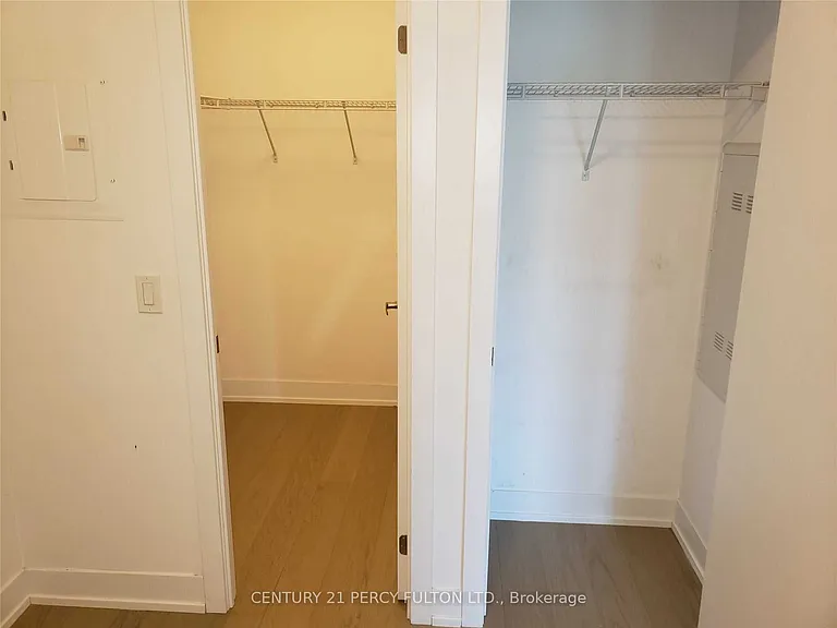 7 Kenaston Gdns #205 — Photo 16