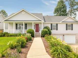 6470 Veronica Dr, Ooltewah, TN 37363