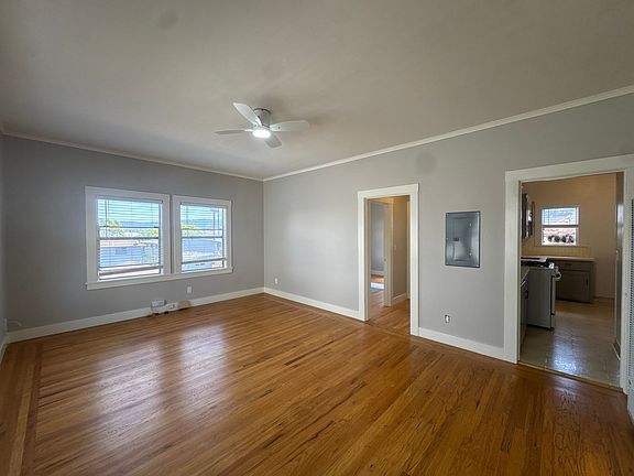 2nd image of 1571 Pacific Ave APT D